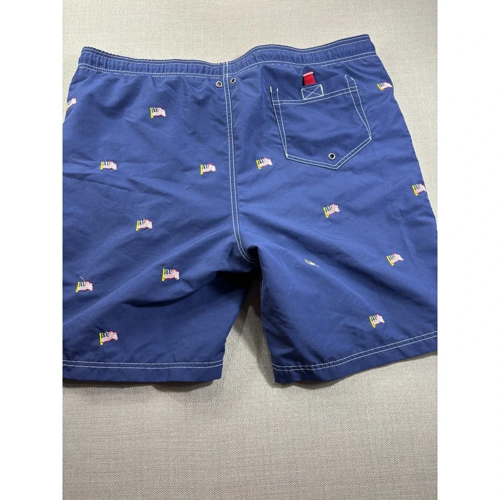 Land's End Men's Patriotic American Flag Swimsuit 250 4th of July Size L 36-38